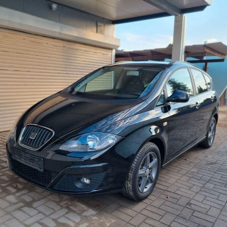 Gebraucht Seat Altea XL 125 PS (91 kW) 2015 Schwarz Van / Kleinbus