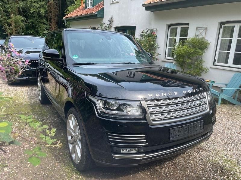 Schwarz Gebraucht 2014 Land Rover Range Rover Autobiography SUV | 32.480 € (Superpreis) - Bild 1/4
