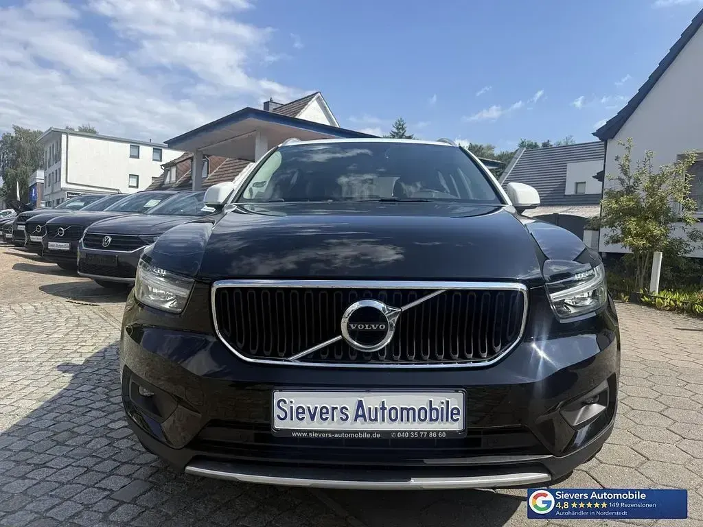 Gebraucht Volvo XC40 Momentum 150 PS (110 kW) 2020 Schwarz SUV