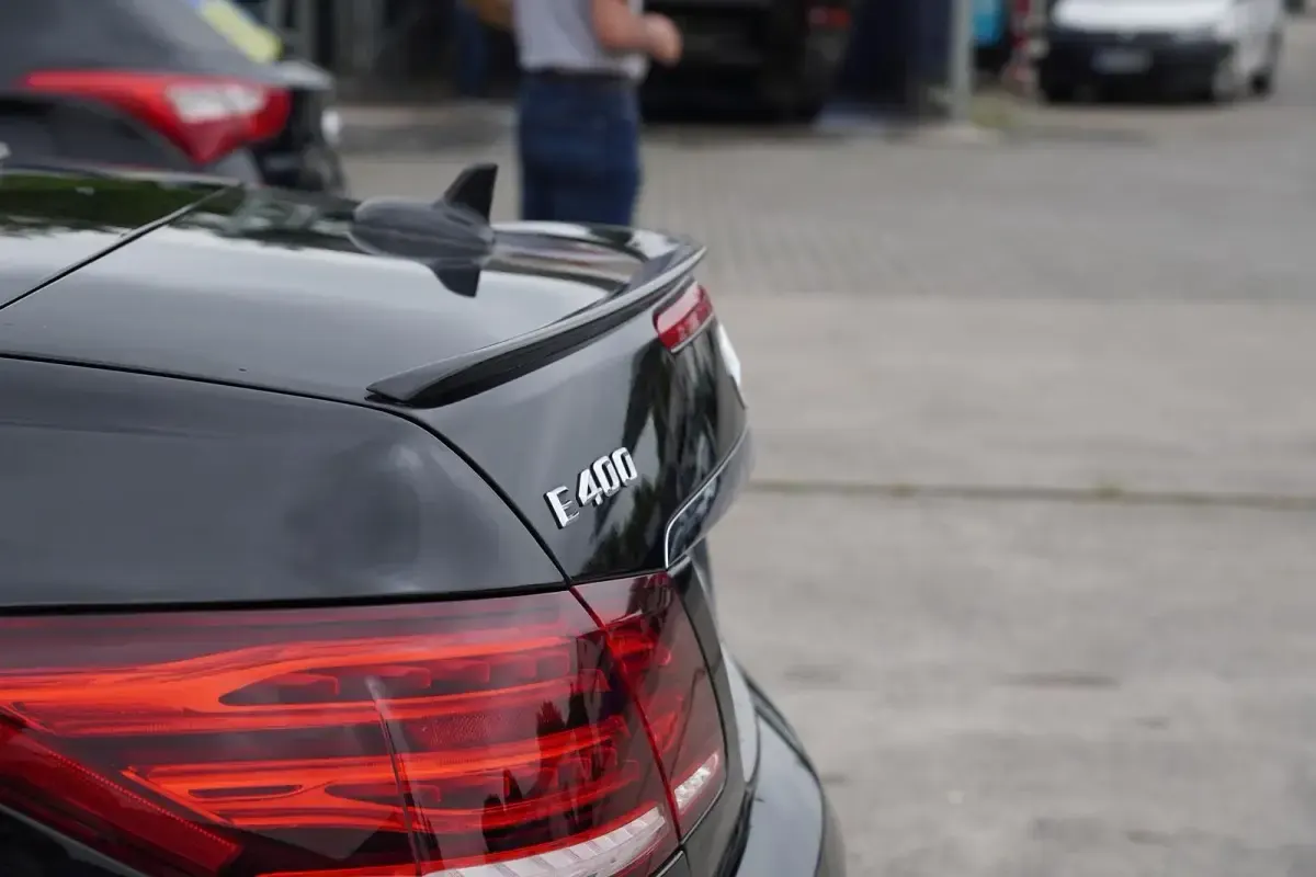 Gebraucht Mercedes E400 AMG line 333 PS (244 kW) 2016 Schwarz Cabrio