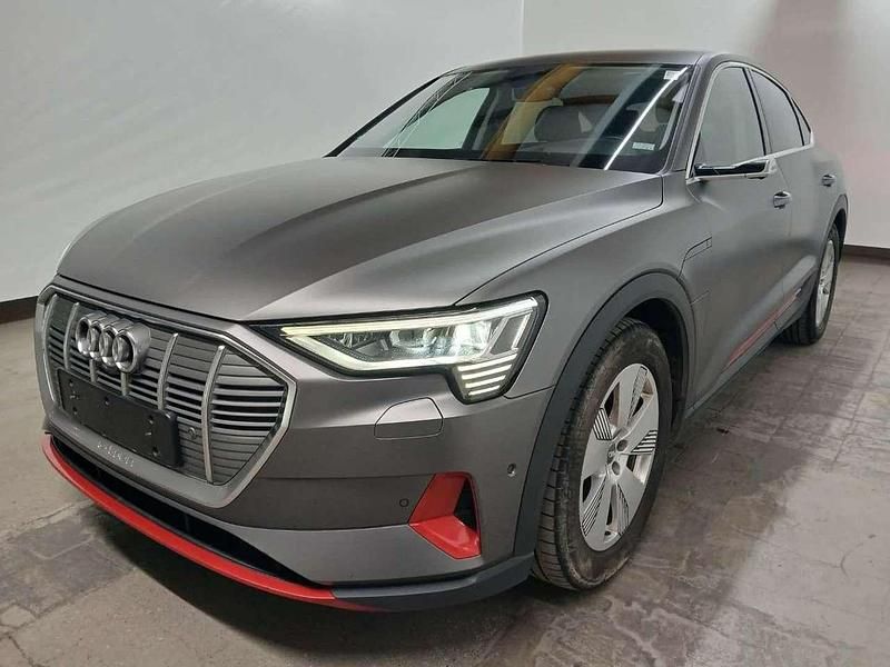 Brillantschwarz Gebraucht 2020 Audi e-tron Sportback Ambiente SUV | 21.935 € (Guter Preis) - Bild 1/2