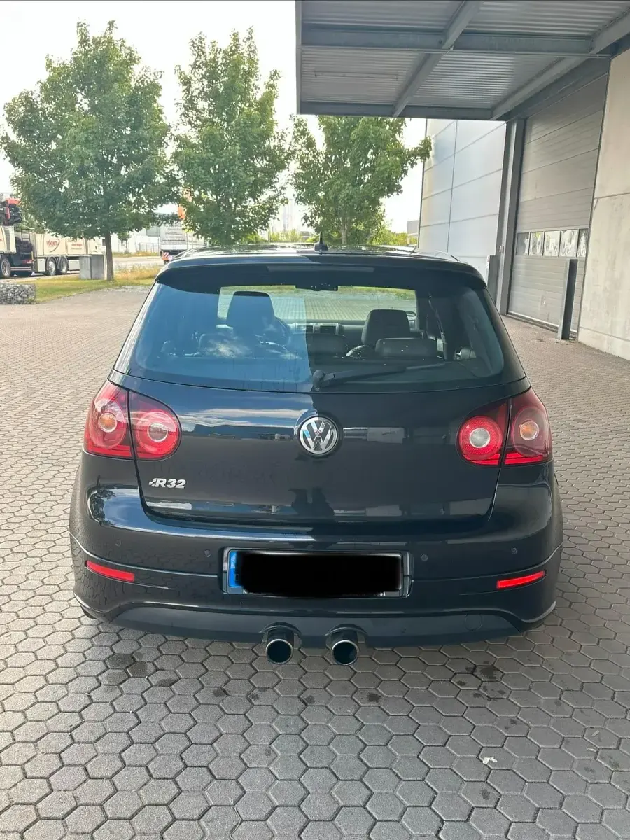 Gebraucht VW Golf IV R 251 PS (184 kW) 2006 Schwarz Limousine