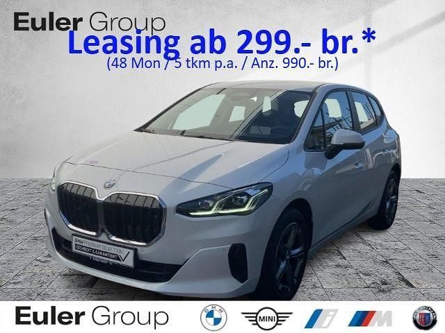 Weiss Gebraucht 2024 BMW 216 Active Tourer Van / Kleinbus | 27.989 € (Fairer Preis) - Bild 1/4