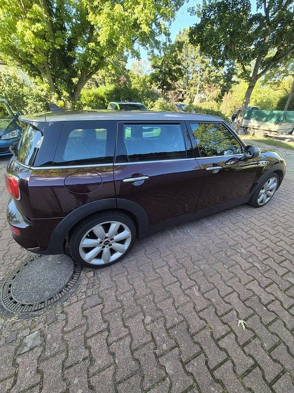 Rot Gebraucht 2017 Mini Cooper S Clubman Kombi | 12.500 € (Superpreis) - Bild 1/4