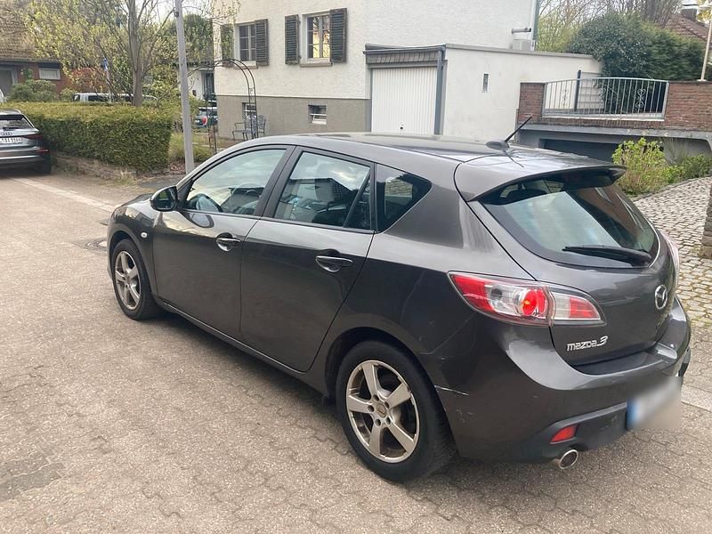 Gebraucht Mazda 3 150 PS (110 kW) 2010 Grau Limousine