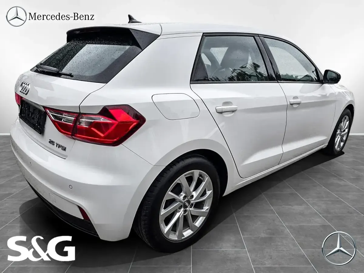 Gebraucht Audi A1 Advanced 95 PS (69 kW) 2019 Cortinaweiß SUV