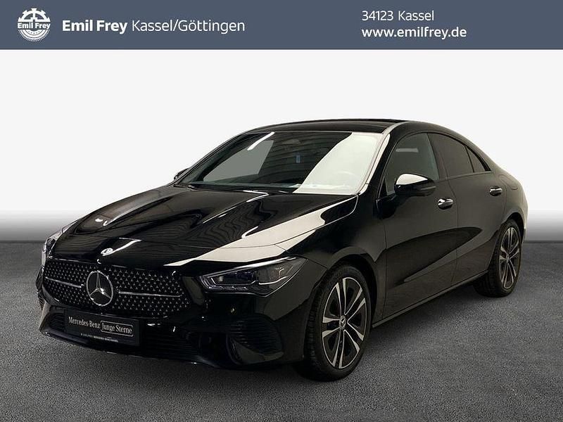 Schwarz Gebraucht 2024 Mercedes CLA200 Advanced Plus Coupé | 35.920 € (Fairer Preis) - Bild 1/4