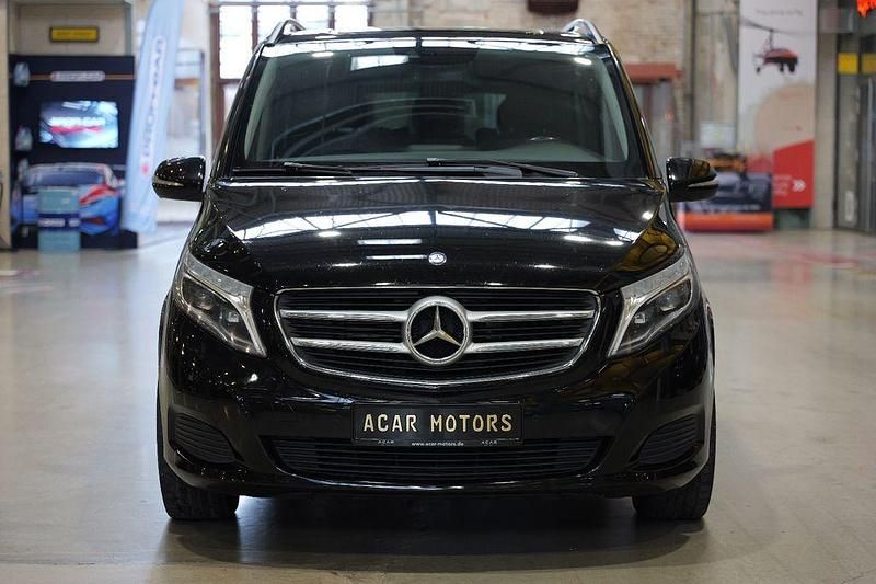 Gebraucht Mercedes V250 Avantgarde 190 PS (139 kW) 2015 Schwarz Van / Kleinbus