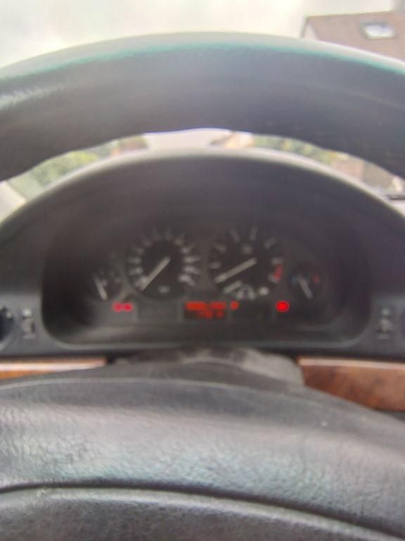 Gebraucht BMW 523 170 PS (125 kW) 2000 Blau Limousine