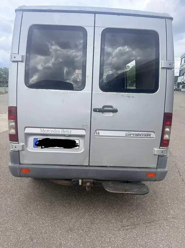 Brugt Mercedes Sprinter 109 HK (80 kW) 2005 Grå Van