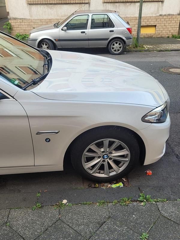 Gebraucht BMW 520 184 PS (135 kW) 2014 Weiß Kombi