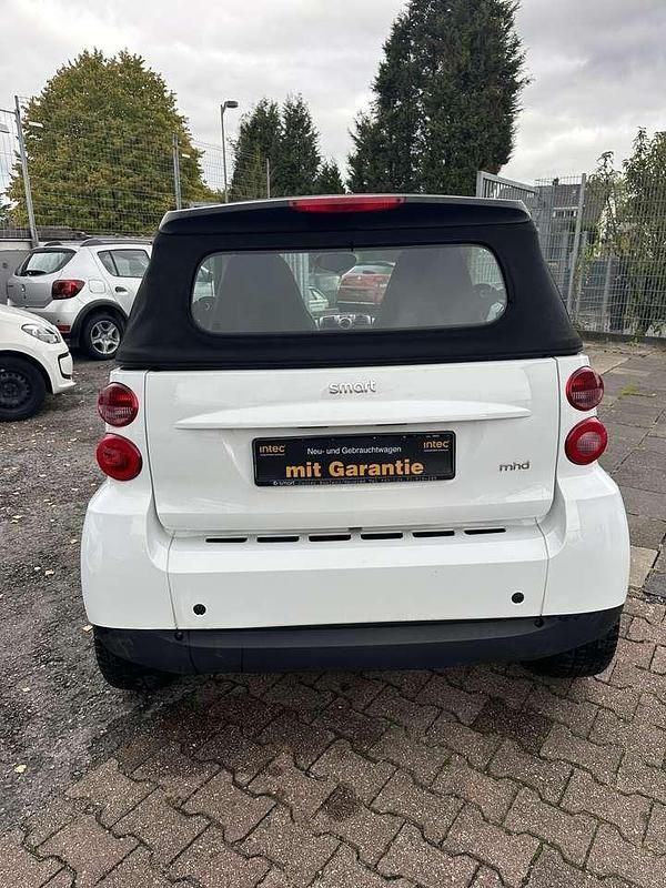 Gebraucht Smart ForTwo Cabrio 71 PS (52 kW) 2009 Weiß Cabrio
