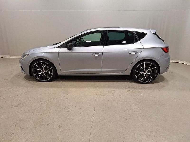 Gebraucht Cupra Leon 290 PS (213 kW) 2020 "urban" silber Limousine