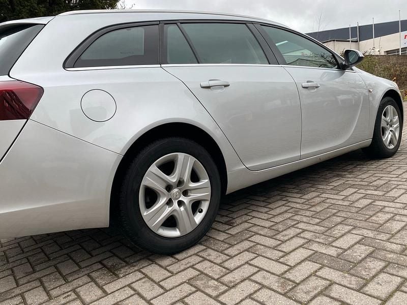 Gebraucht Opel Insignia 2015 Silber Kombi