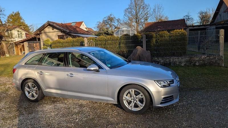 Gebraucht Audi A4 Sport 190 PS (139 kW) 2017 Silber Kombi