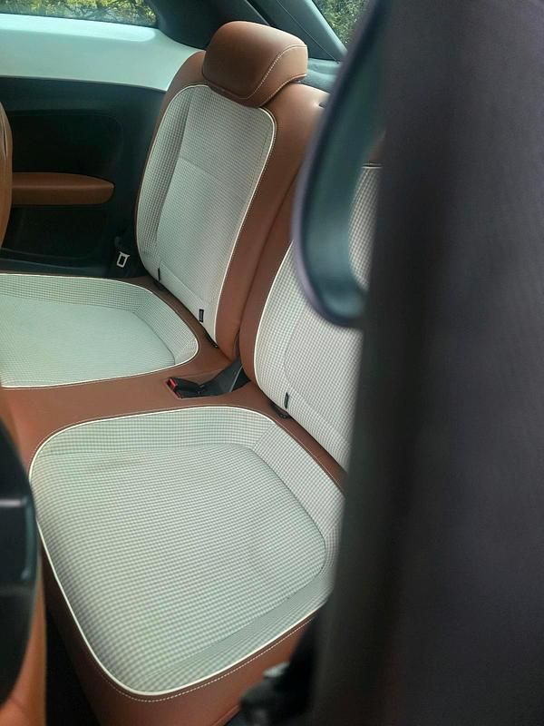 Gebraucht VW Beetle 150 PS (110 kW) 2015 Weiß Kleinwagen