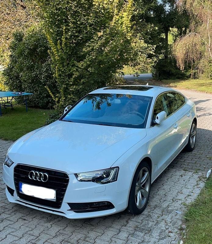 Gebraucht Audi A5 Comfort 218 PS (160 kW) 2016 Weiß Coupé