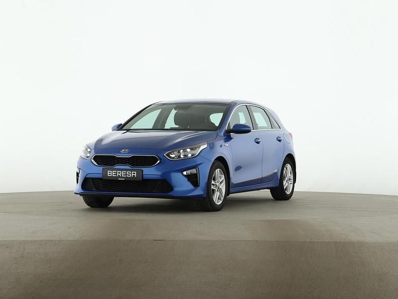 Gebraucht Kia Ceed Comfort 99 PS (72 kW) 2019 Blau Kleinwagen