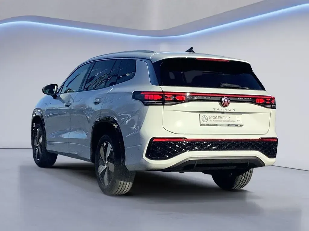 Gebraucht VW Tayron R-line 193 PS (141 kW) 2025 Pure white SUV
