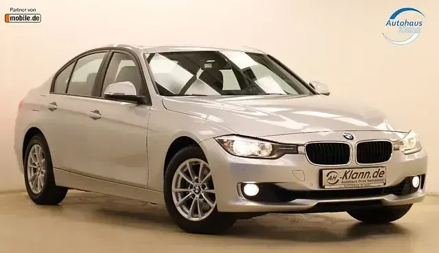 Gebraucht BMW 320 Performance 184 PS (135 kW) 2013 Limousine