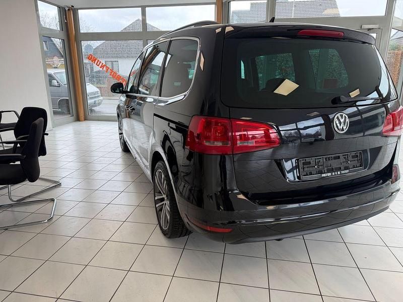 Gebraucht VW Sharan Match 170 PS (125 kW) 2013 Schwarz Van / Kleinbus