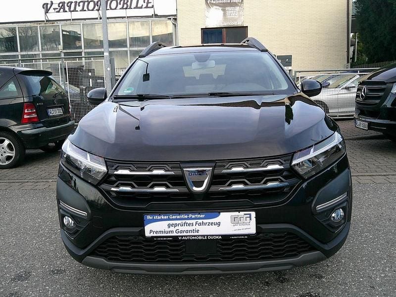 Gebraucht Dacia Jogger Extreme 101 PS (74 kW) 2022 Schwarz Van / Kleinbus