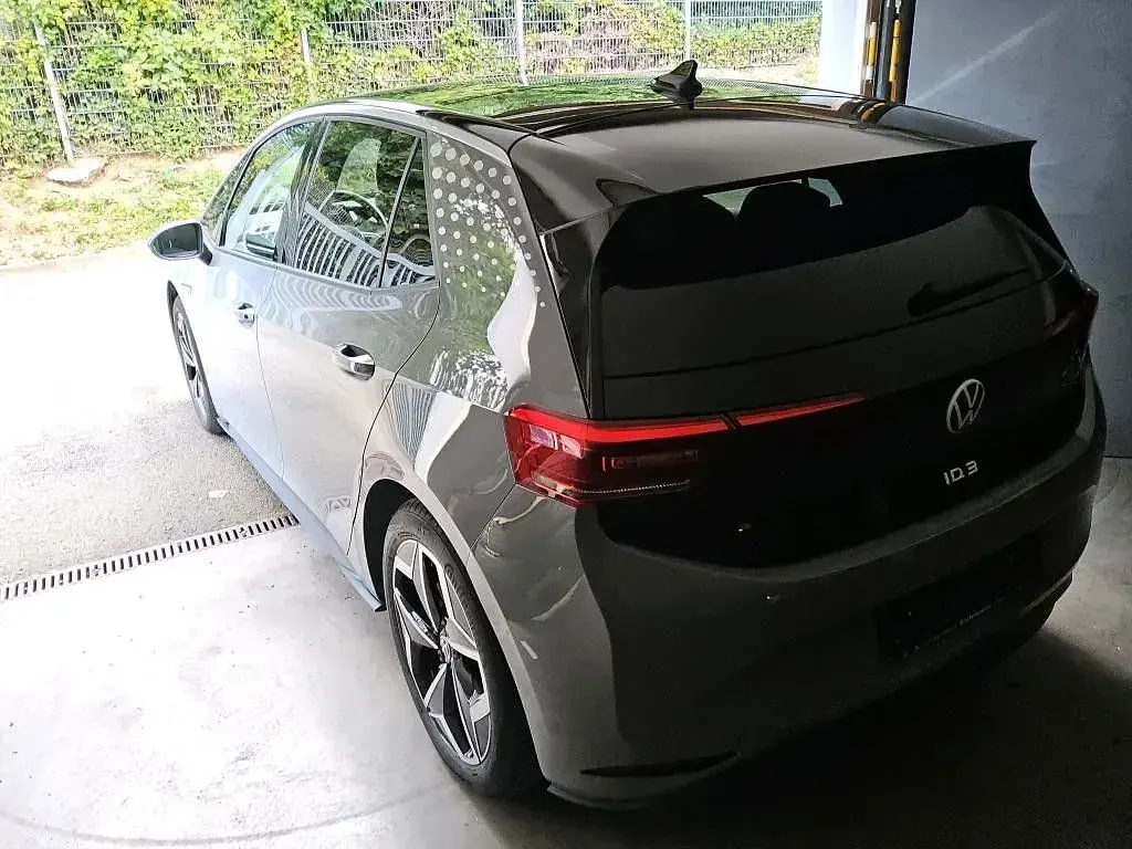 Gebraucht VW ID.3 Pure 110 kW (150 PS) 2022 Grau Kleinwagen