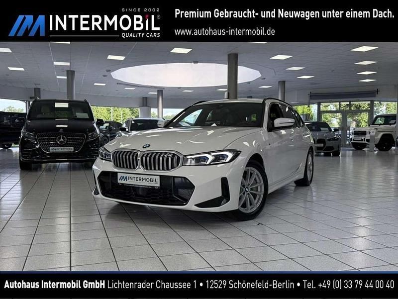 Alpinweiss iii Gebraucht 2024 BMW 330 M Sport Kombi | 41.990 € (Superpreis) - Bild 1/4