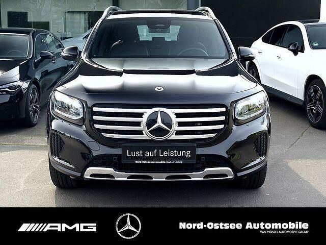 Gebraucht Mercedes GLB200 Progressive 150 PS (110 kW) 2024 Andere farbe SUV