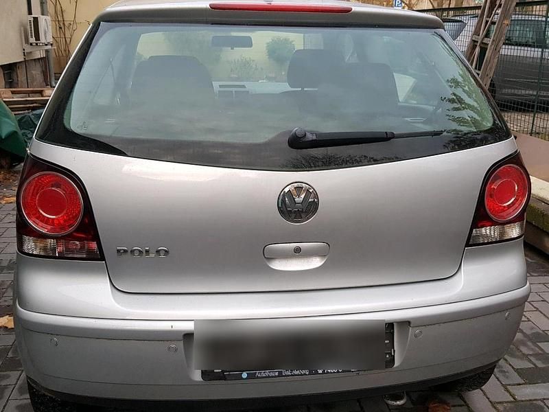 Silber Gebraucht 2006 VW Polo Kleinwagen | 800 € (Superpreis) - Bild 1/4