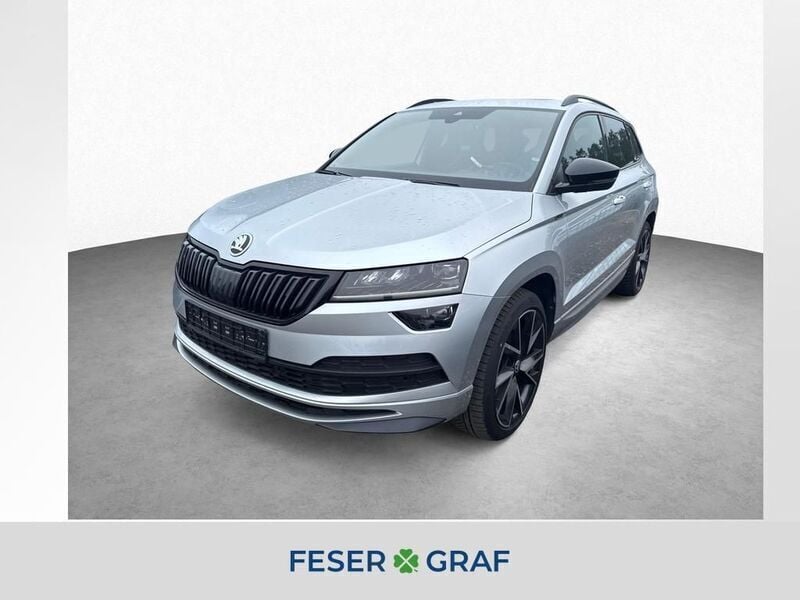 Brillantsilber metallic Gebraucht 2020 Skoda Karoq SportLine SUV | 28.490 € (Fairer Preis) - Bild 1/4