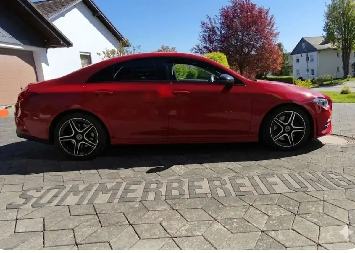 Gebraucht Mercedes CLA220 190 PS (139 kW) 2019 Rot Limousine