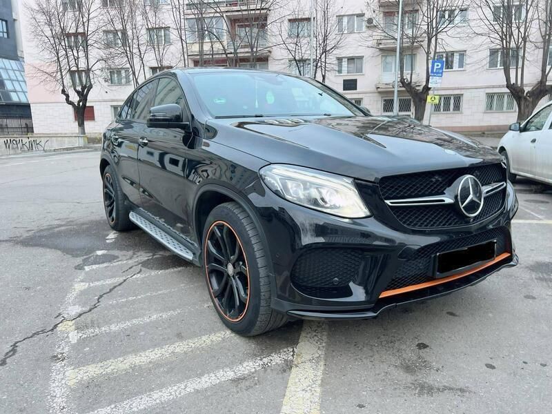 Orange Gebraucht 2016 Mercedes GLE350 AMG line Coupé | 36.500 € - Bild 1/4