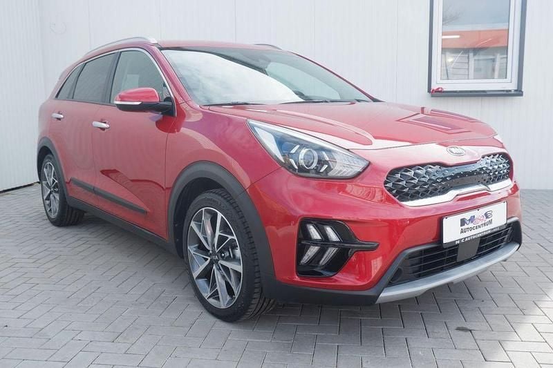 Gebraucht Kia Niro Edition 7 105 PS (77 kW) 2021 Rot SUV