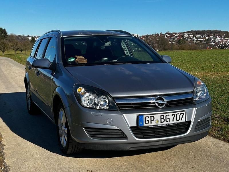 Gebraucht Opel Astra Cosmo 105 PS (77 kW) 2005 Grau Limousine