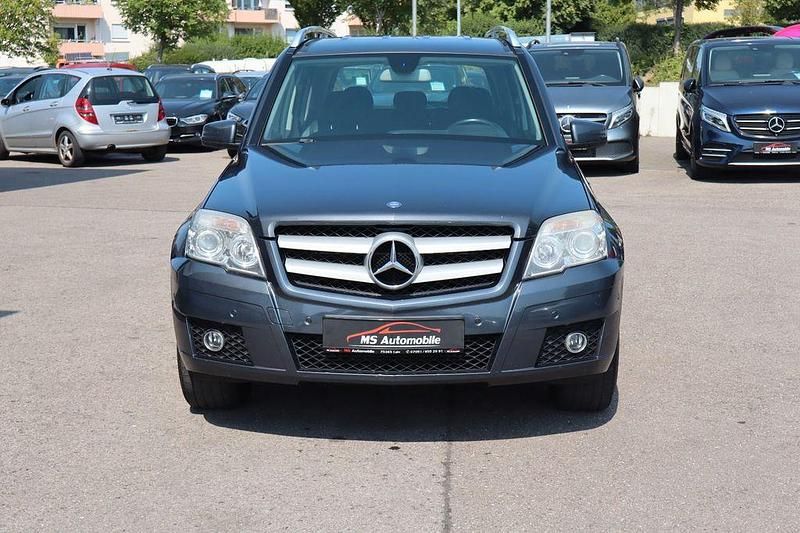 Gebraucht Mercedes GLK200 143 PS (105 kW) 2011 Grau SUV