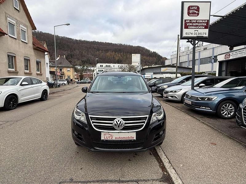 Deep black perleffekt Gebraucht 2009 VW Tiguan Sportline SUV | 6.950 € (Fairer Preis) - Bild 1/4