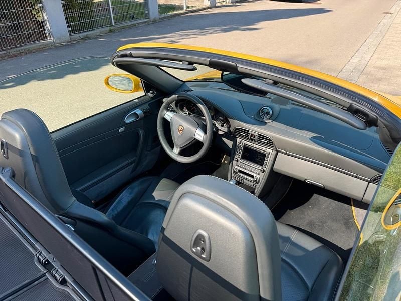 Gebraucht Porsche 911 Carrera 4 Cabriolet 325 PS (239 kW) 2005 Gelb Cabrio