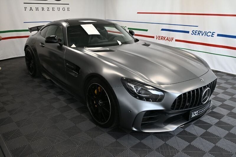 Gebraucht Mercedes AMG GT R AMG 585 PS (430 kW) 2018 Designo selenitgrau magno Coupé