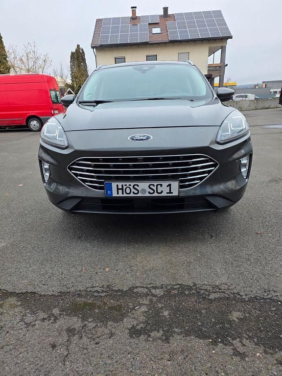 Gebraucht Ford Kuga Titanium 190 PS (139 kW) 2020 Grau SUV