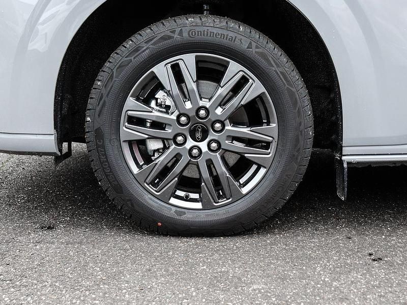 Neu Ford Tourneo Titanium 170 PS (125 kW) 2026 Grau Van / Kleinbus