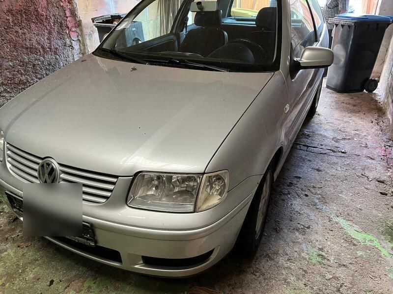 Silber Gebraucht 2000 VW Polo Kleinwagen | 600 € (Guter Preis) - Bild 1/4