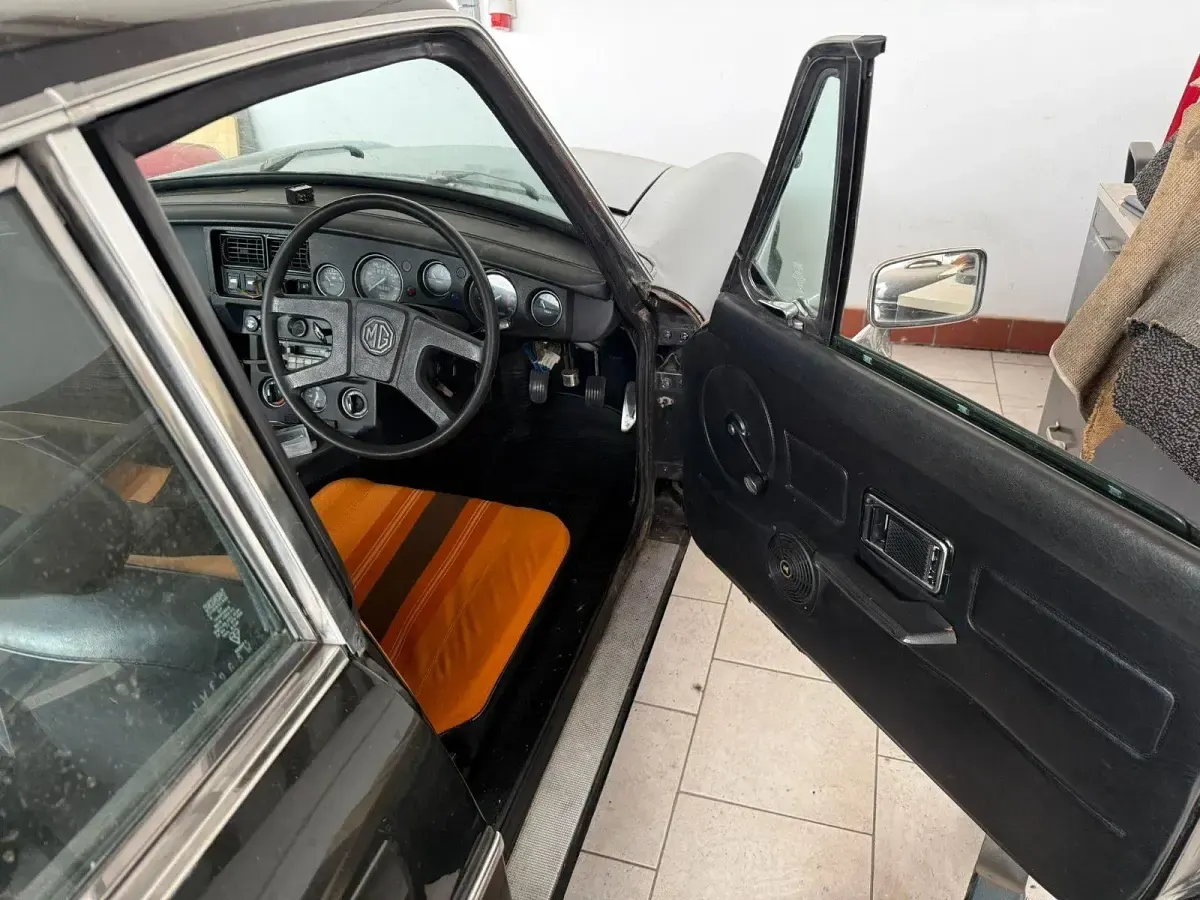 Gebraucht MG B GT 95 PS (69 kW) 1975 Schwarz Coupé