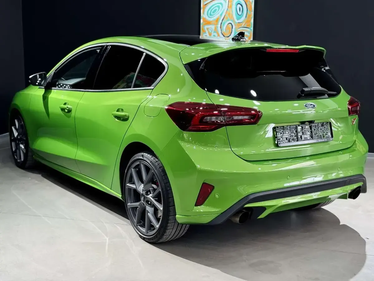 Gebraucht Ford Focus ST 280 PS (205 kW) 2025 Mean green Kleinwagen
