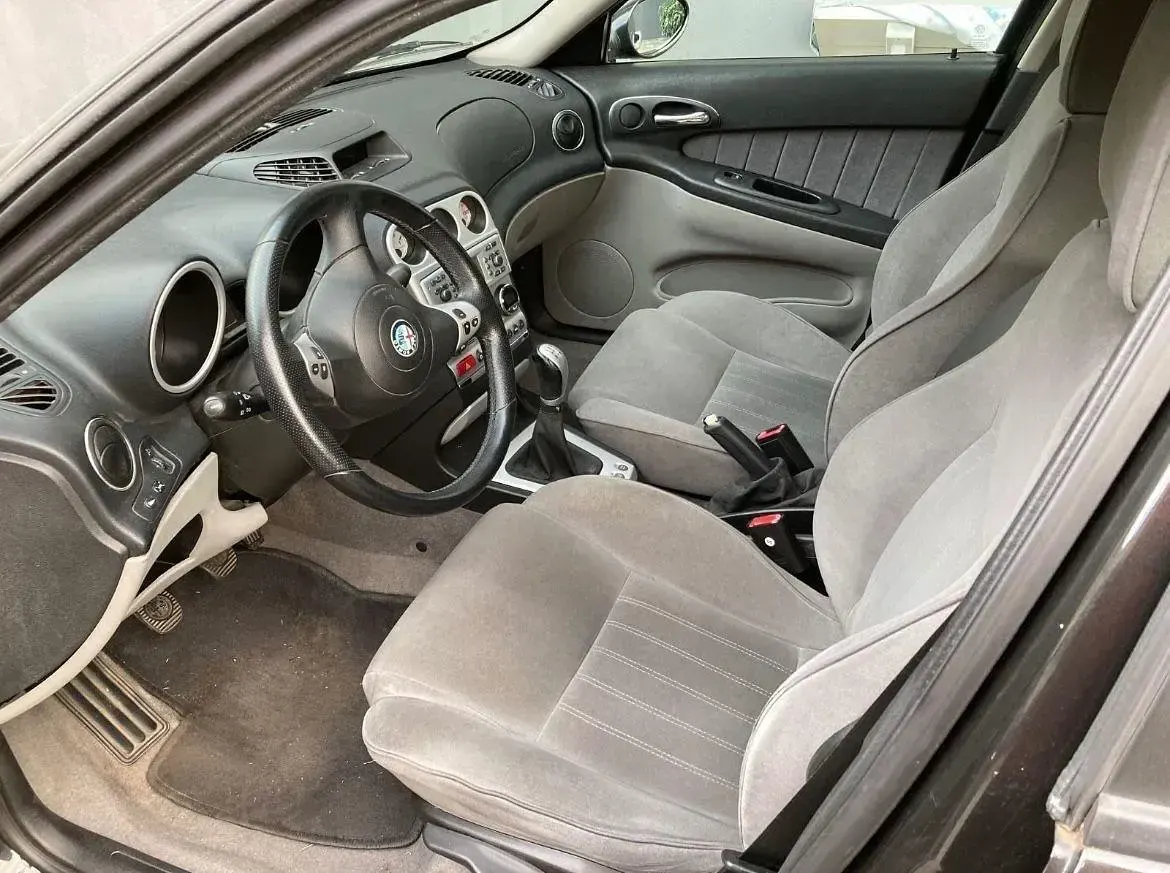 Gebraucht Alfa Romeo 156 140 PS (102 kW) 2005 Schwarz Kombi