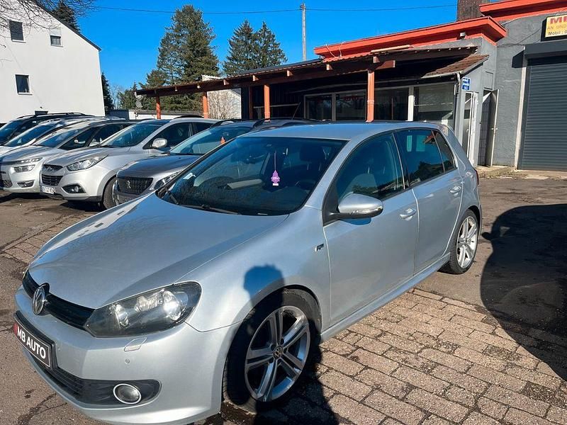Gebraucht VW Golf VI Highline 122 PS (89 kW) 2011 Silber Kleinwagen