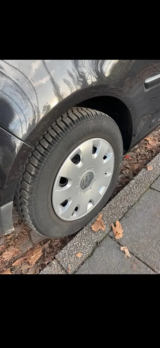 Gebraucht VW Golf V 60 PS (44 kW) 2006 Schwarz Kleinwagen