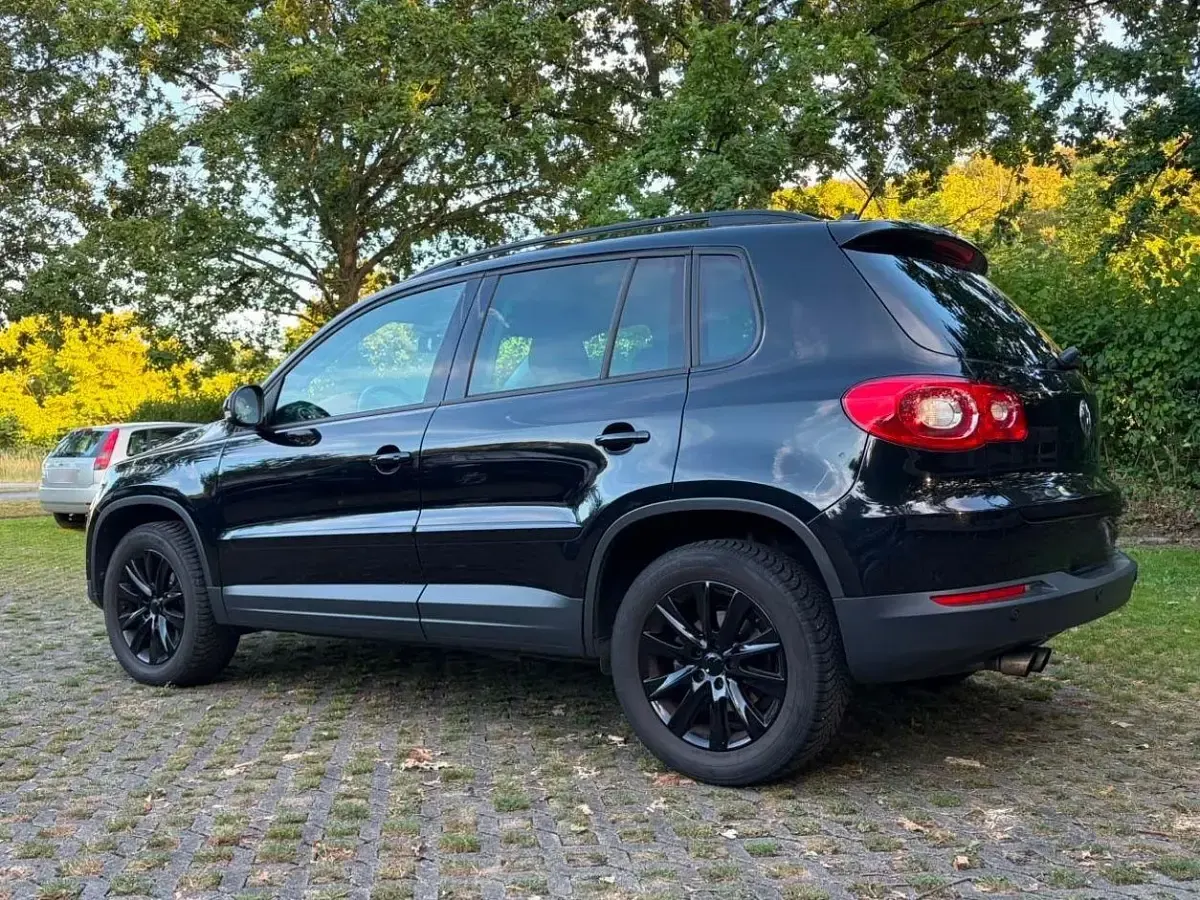 Gebraucht VW Tiguan 170 PS (125 kW) 2010 Schwarz SUV