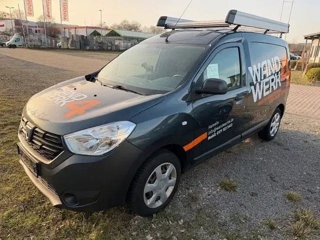 Gebraucht Dacia Dokker Express Essentiel 102 PS (75 kW) 2019 Grau Van