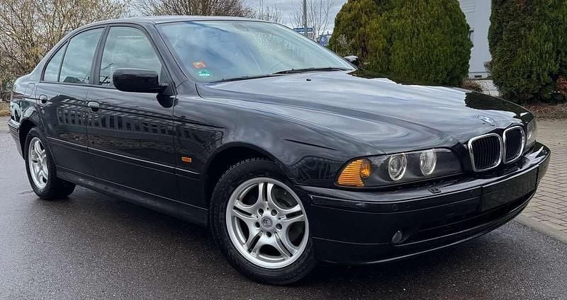 Schwarz Gebraucht 2002 BMW 525 Limousine | 3.400 € (Superpreis) - Bild 1/4